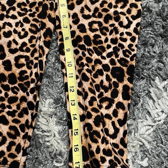 Womens Cheetah Print High Waist Cropped Pants Size OSFM - Picture 5 of 7